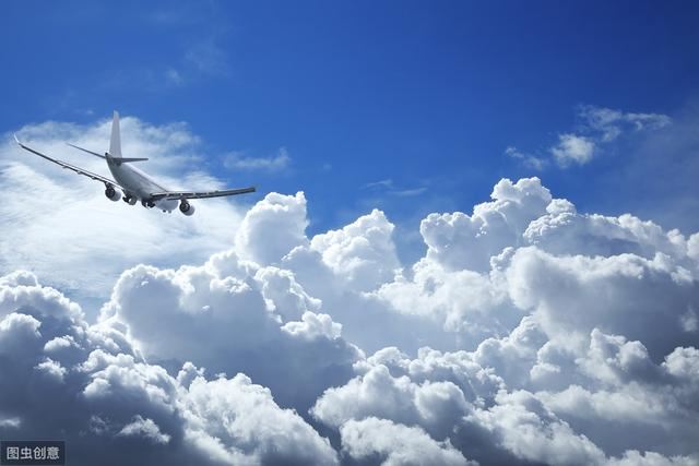 Cathay Pacific Cargo lansira načrt za izravnavo emisij ogljika Fly to Blue Sky